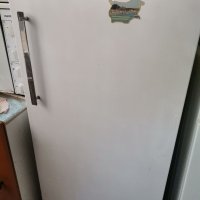 Хладилник Мраз 140, снимка 6 - Хладилници - 37588636
