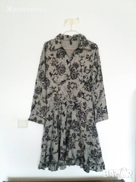 Рокля с цип на цветя на рози М размер с цип деколте , снимка 1