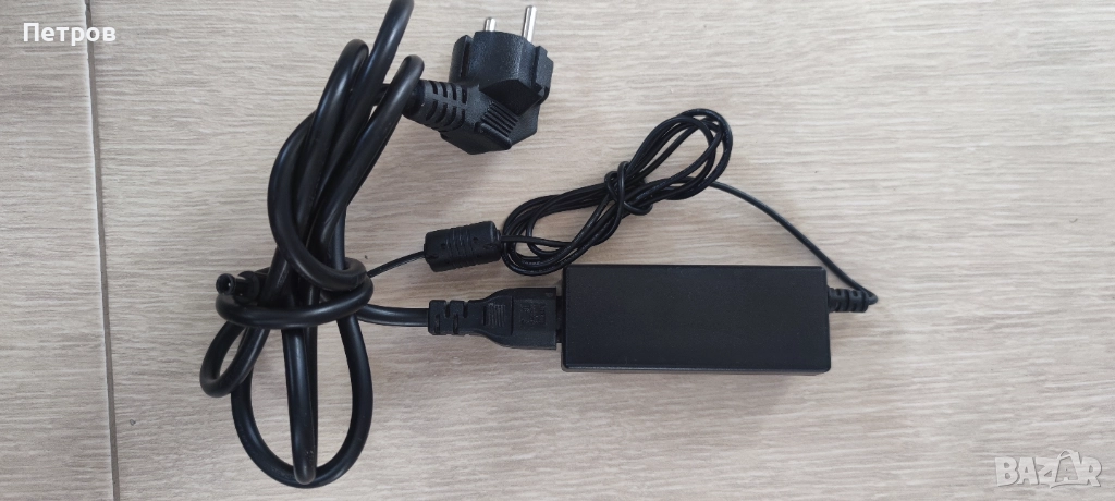 Адаптер LG 19V 1.3A, снимка 1