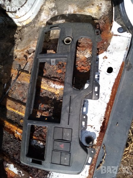 Централна конзола Форд транзит 2006-, снимка 1