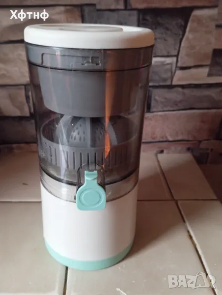 Продавам машина за изцеждане на сок , снимка 1