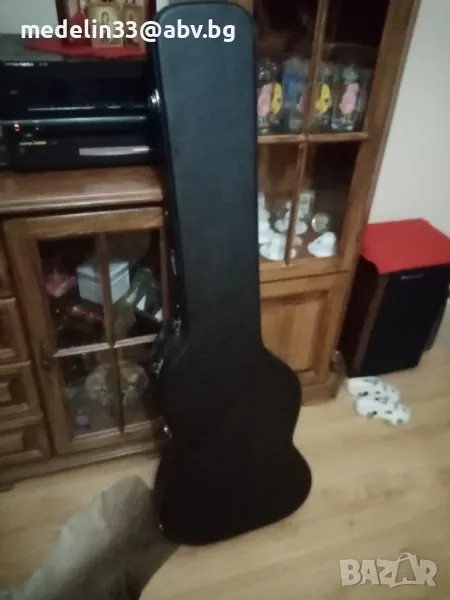 Куфар/case/ за Fender JB/Рrecision bass, не ползван, почти нов. , снимка 1