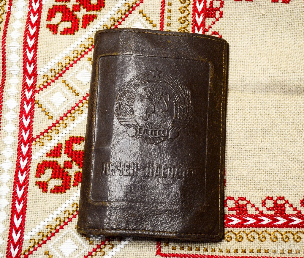 Стар кожен калъф Личен паспорт, снимка 1