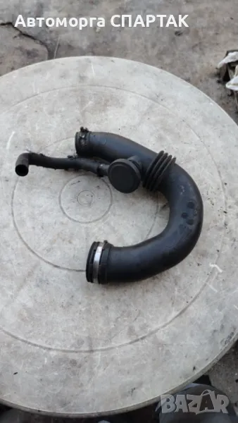 Тръба за всмукателен маркуч на въздушен филтър за LGAN I/SNDERO I 1.5 DCI 8200368252, снимка 1