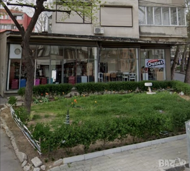 Отдава магазин под наем в центъра, снимка 1