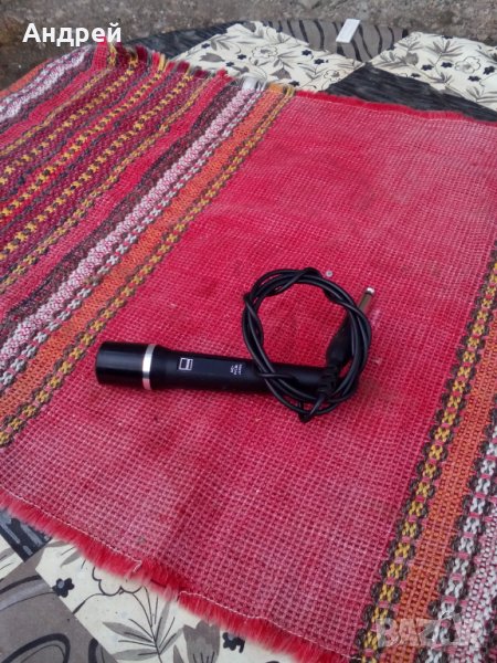 Стар микрофон MC- 220DL, снимка 1