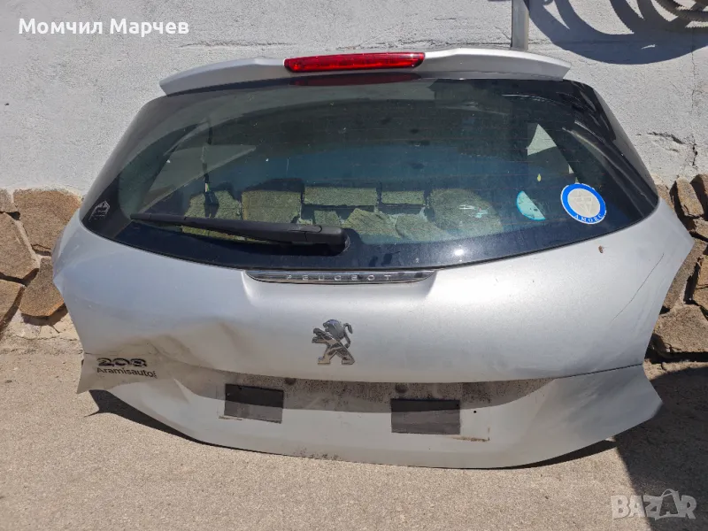 Капак Пежо 208, снимка 1