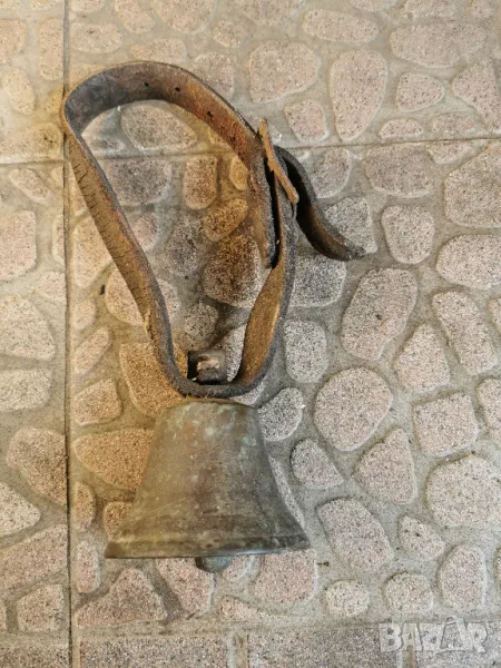 стара бронзова камбана, снимка 1
