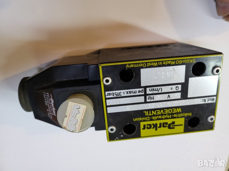 Немски Хидравличен разпределител Parker DZW-1-K.V.PP.25 с бобина 110 волта променливо 315 bar., снимка 1