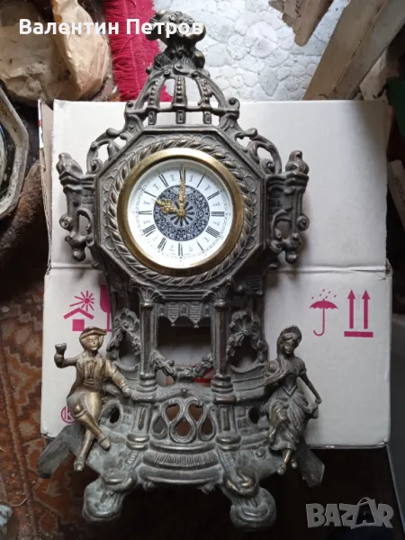 Бронзов ретро настолен часовник, снимка 1
