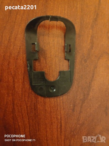 Продавам - оригинално уплътнение на външна дръжка предна лява врата, снимка 1