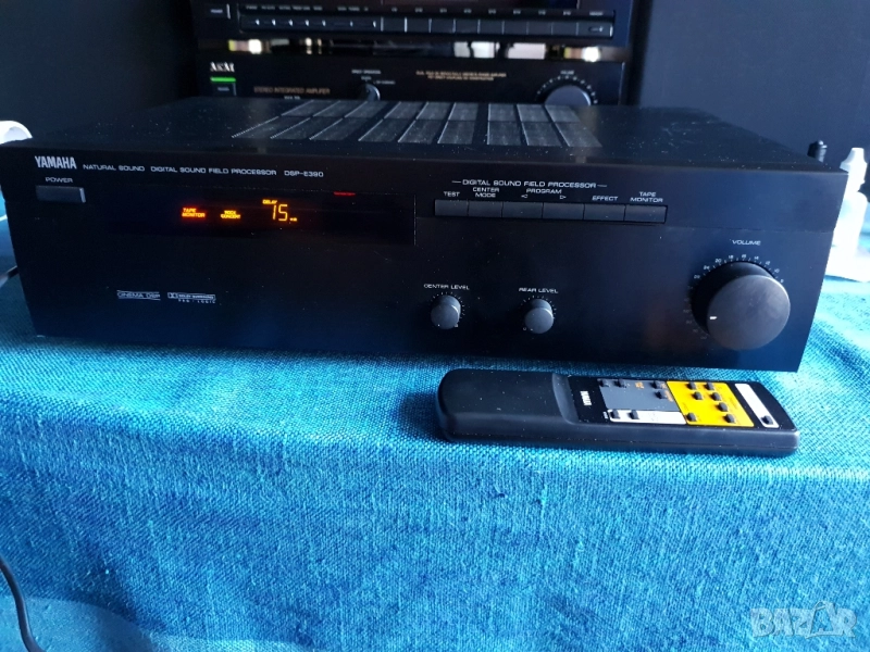 YAMAHA DSP-E390 Natural Sound Digital Sound Field Processor , снимка 1