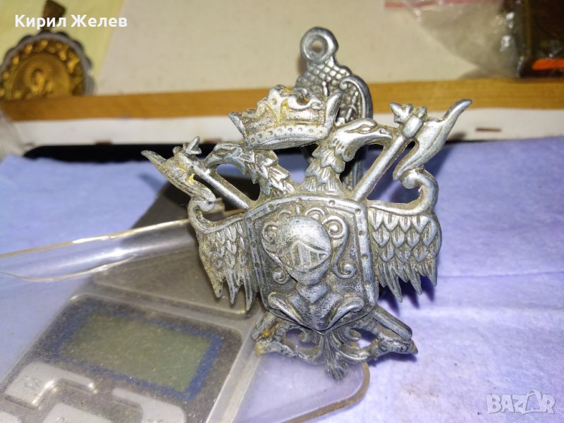 Стара АРИСТОКРАТИЧНА с РИЦАРСКИ ГЕРБ и СИМВОЛИКА ПОСРЕБРЕНА ЗАКАЧАЛКА За ВРАТОВРЪЗКИ ШАЛ и Др. 41414, снимка 1