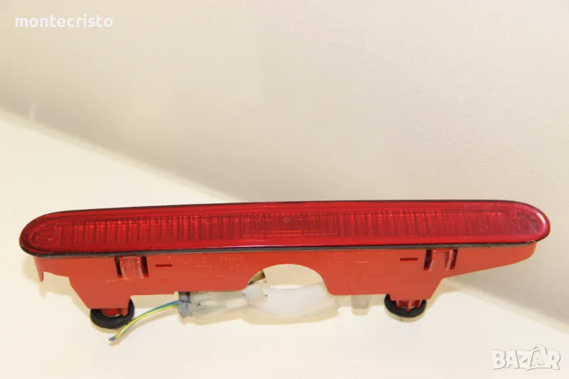 Трети стоп Peugeot Partner (2008-2015г.) стоп заден капак 9682830180 / 9682830280 / 89071289, снимка 1