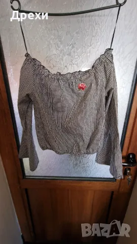 Дамска къса блузка, снимка 2 - Блузи с дълъг ръкав и пуловери - 48977368