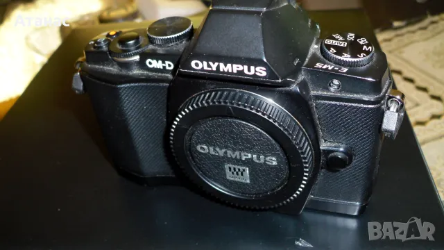 Olympus OM-D E-M5 и оригинални обективи, снимка 2 - Фотоапарати - 48345939