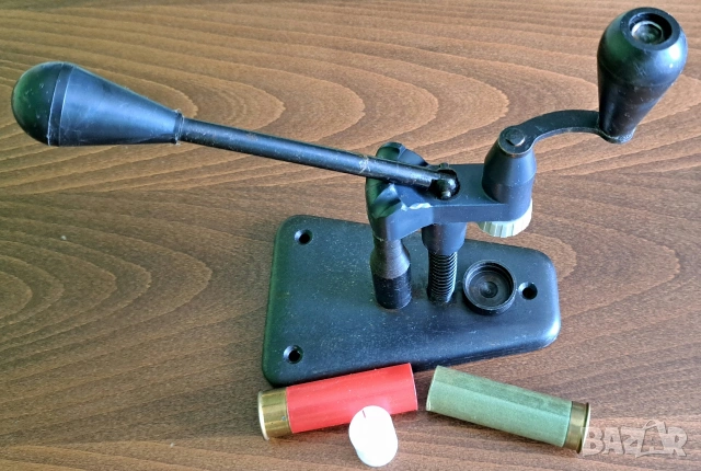 Машинка за ловни патрони УПС-7, снимка 3 - Ножове - 53187928