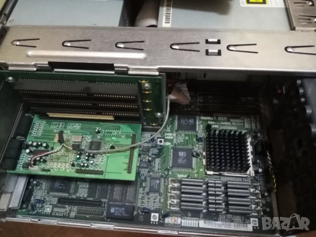 Оlivetti M4 Pentium 233, Монитор, стар компютър ретро , снимка 3 - Работни компютри - 37788856