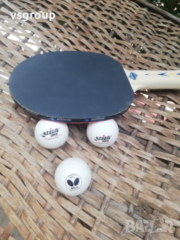 Нова хилка Donic за тенис на маса в комплект с три топчета , снимка 3 - Тенис - 37738159
