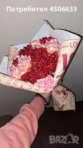 Предлагам ръчна изработка на букети. По ваш стил , цвят и бройка. 🌹