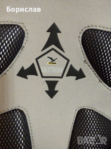 Раница-Salewa, снимка 3 - Аксесоари за велосипеди - 53373520