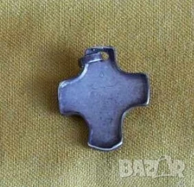 Сребърен кръст с  камък гранат - старинна красота за ценители сребро, снимка 2 - Колиета, медальони, синджири - 50865668