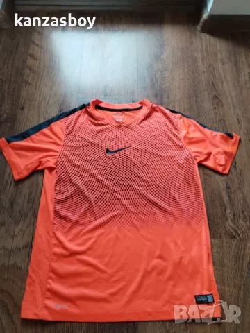 Nike - страхотна юношеска тениска 158-170см., снимка 6 - Детски тениски и потници - 50011731