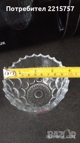 Две стъклени купички., снимка 3 - Чинии - 51321525