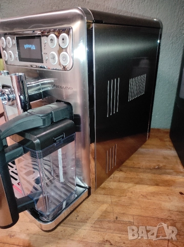 Кафемашина / Каферобот / Кафеавтомат Саеко / Saeco Exprelia Evo , снимка 4 - Кафемашини - 52586784