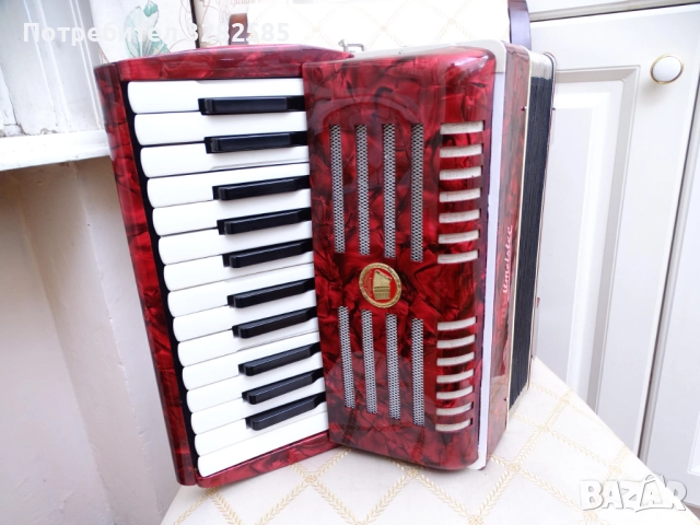 Акордеон Велтмайстер 12 баса, снимка 4 - Акордеони - 52454178