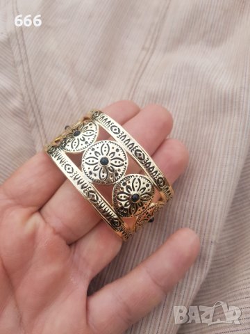 Гривна, снимка 7 - Гривни - 42948132