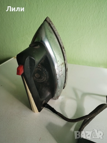 Антикварна ютия от соца. Ютия от СССР, снимка 8 - Ютии - 52947536