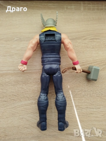 Marvel Avengers Titan Hero Екшън фигура Thor, снимка 2 - Фигурки - 53571782