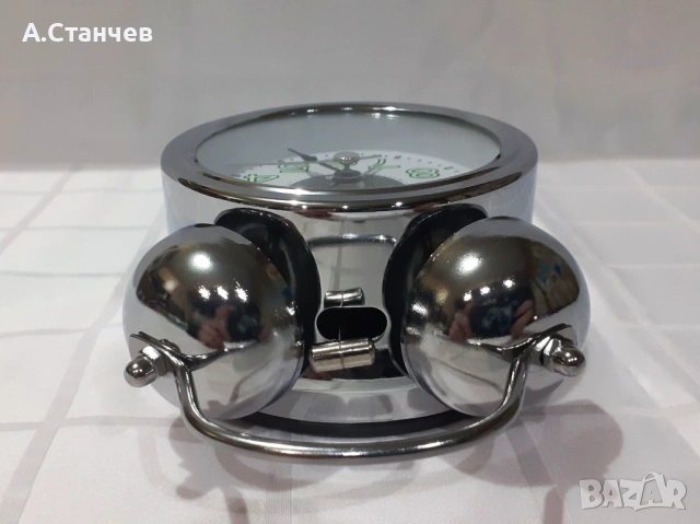 Часовник будилник с лампичка и фосфорни цифри, снимка 6 - Декорация за дома - 53225737