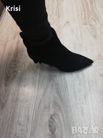 Дамски боти, снимка 8 - Дамски боти - 22914418