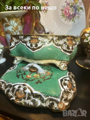 Circa 1908 “ Императорската кутия” невероятно красив и грандиозен съд на четири крака Код P1657, снимка 17 - Декорация за дома - 52932911