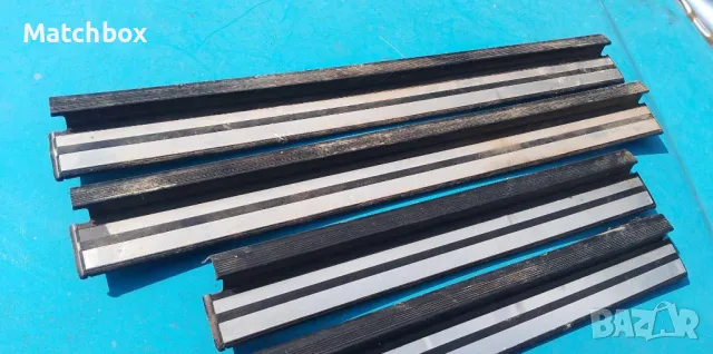 Интериорни пластмаси за праговете на Мерцедес 124, снимка 3 - Части - 47267749