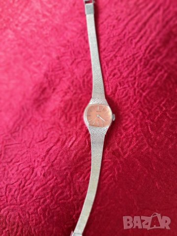 Стар дамски часовник , снимка 3 - Колекции - 36630417