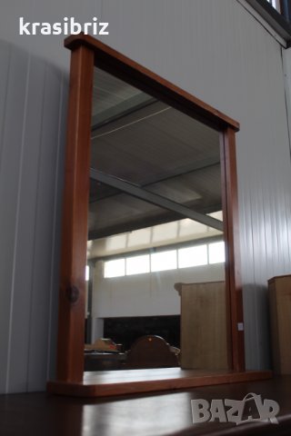 Огледало с дървена рамка, снимка 2 - Огледала - 33668552
