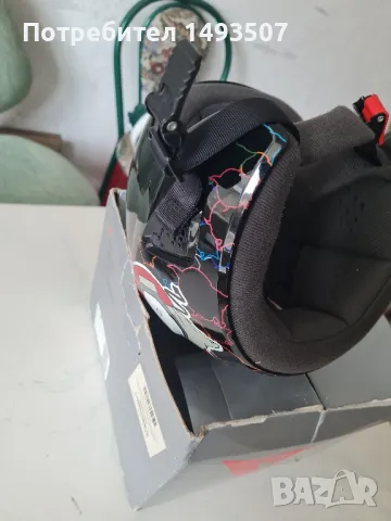 детска каска Dainese , снимка 2 - Зимни спортове - 48465366