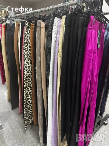 Пакет 100Бр дрехи на Едро , снимка 3 - Други - 51080525