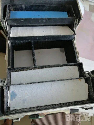 Алуминиев куфар за козметика, маникюри, снимка 7 - Продукти за маникюр - 51158575