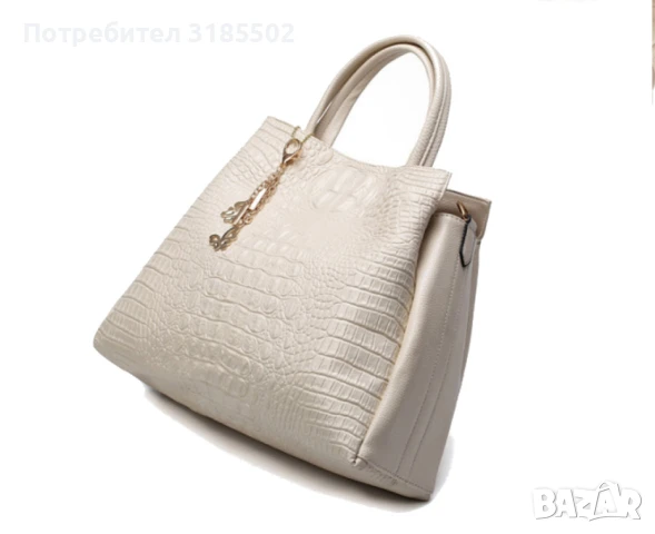 Елегантна чанта в черен цвят