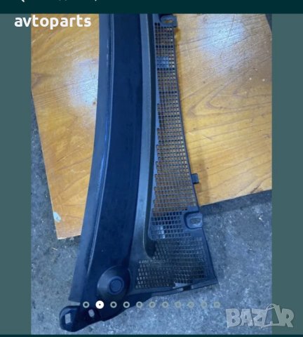 Movano Master 2012 година Лайсна под предно стъкло, снимка 2 - Части - 40717507