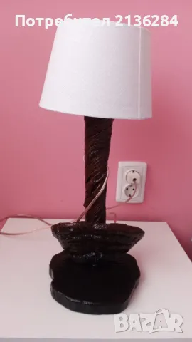 Настолна лампа, снимка 2 - Настолни лампи - 49340685