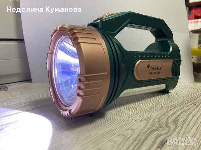 Акумулаторен фенер със соларен панел YG-7987TBS