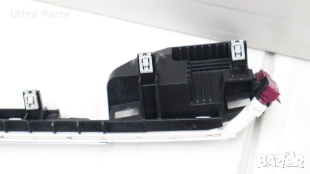 Оригиналена дясна лайстна/въздуховод табло с подсветка за BMW G01 G02 9384395, снимка 8 - Части - 50442106