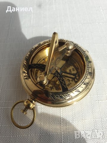 Бронзов компас с слънчев часовник , снимка 8 - Романтични подаръци - 43051919