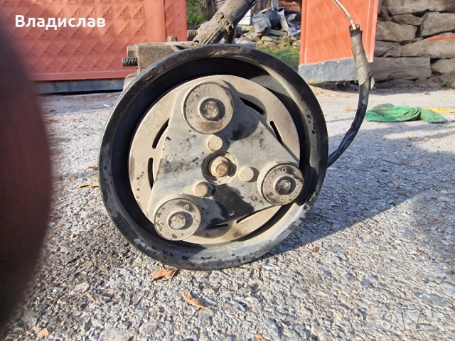 Компресор климатик Киа Джойс , снимка 2 - Части - 52248516