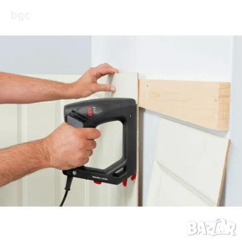 НОВ Електрически телбод с кабел Skil, Скоби/Пирони, 20 скоби/мин + 400 скоби и 100 пирона, снимка 3 - Други инструменти - 49439281